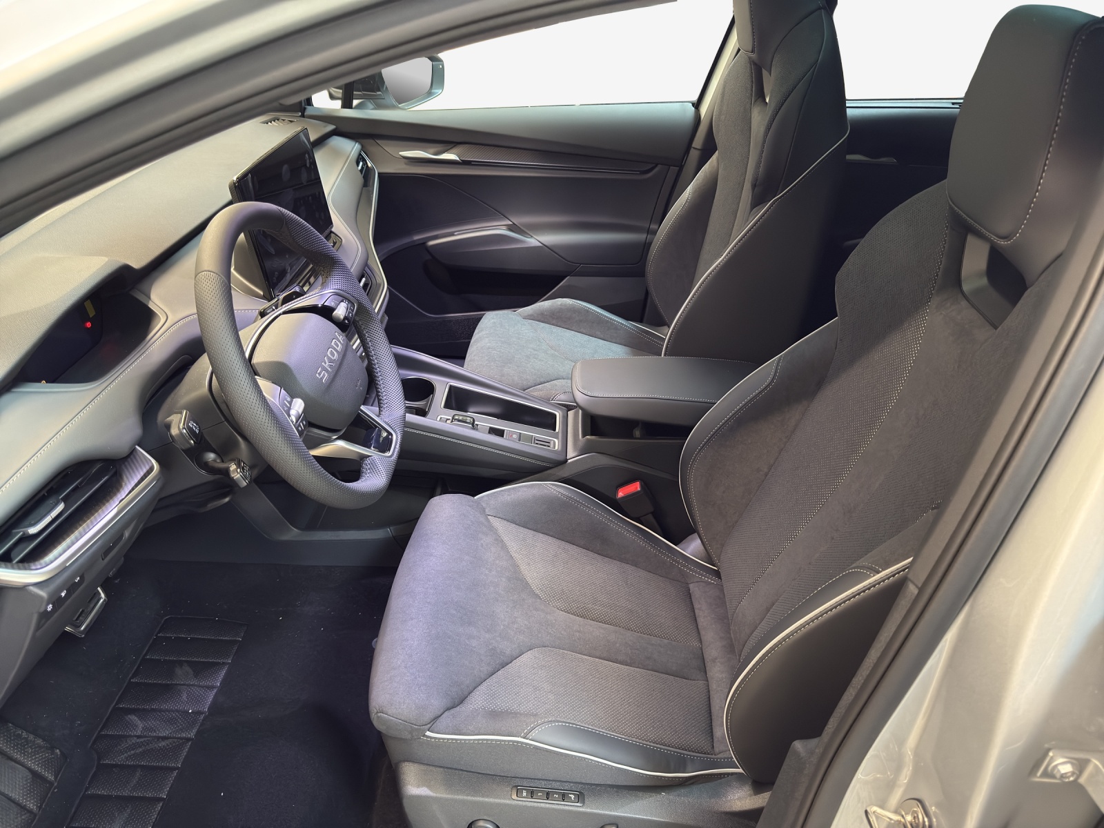 SKODA Enyaq 85x Sportline 4x4-image-7