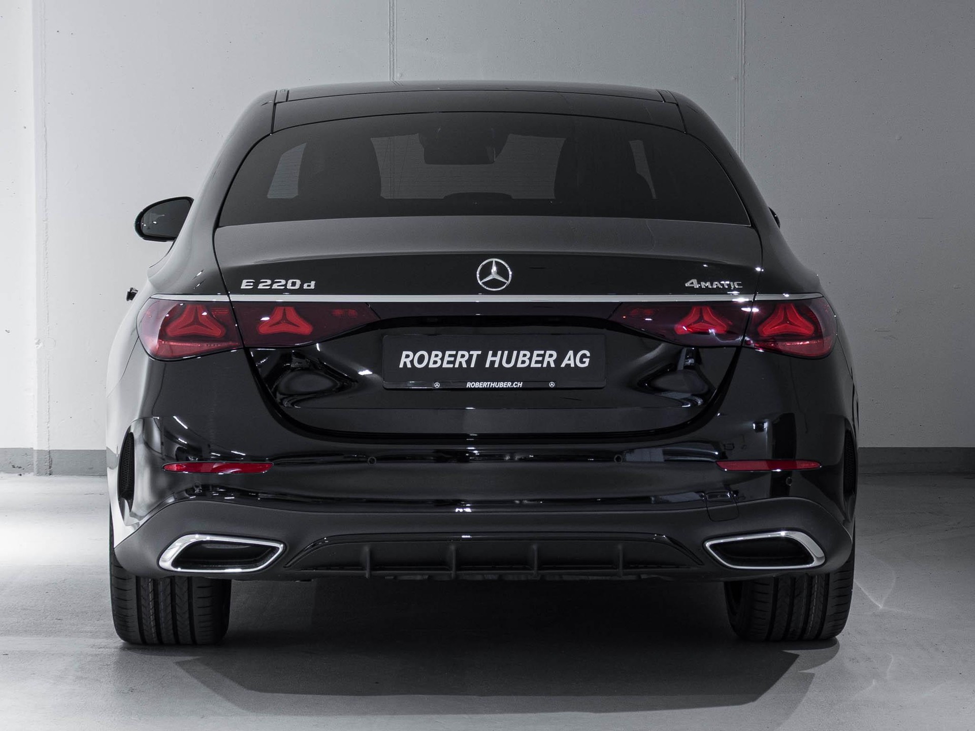 MERCEDES-BENZ E 220 d 4MATIC-image-5