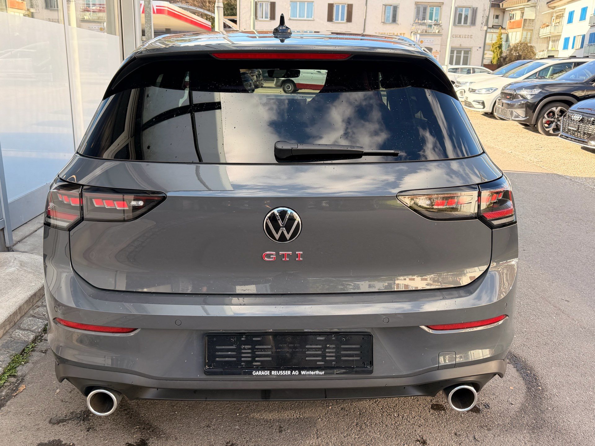 VW Golf 2.0 TSI 265PS GTI *** NEUSTES MODEL*** BLACK STYLE MIT LEDERPAKET VIENNA ***-image-4