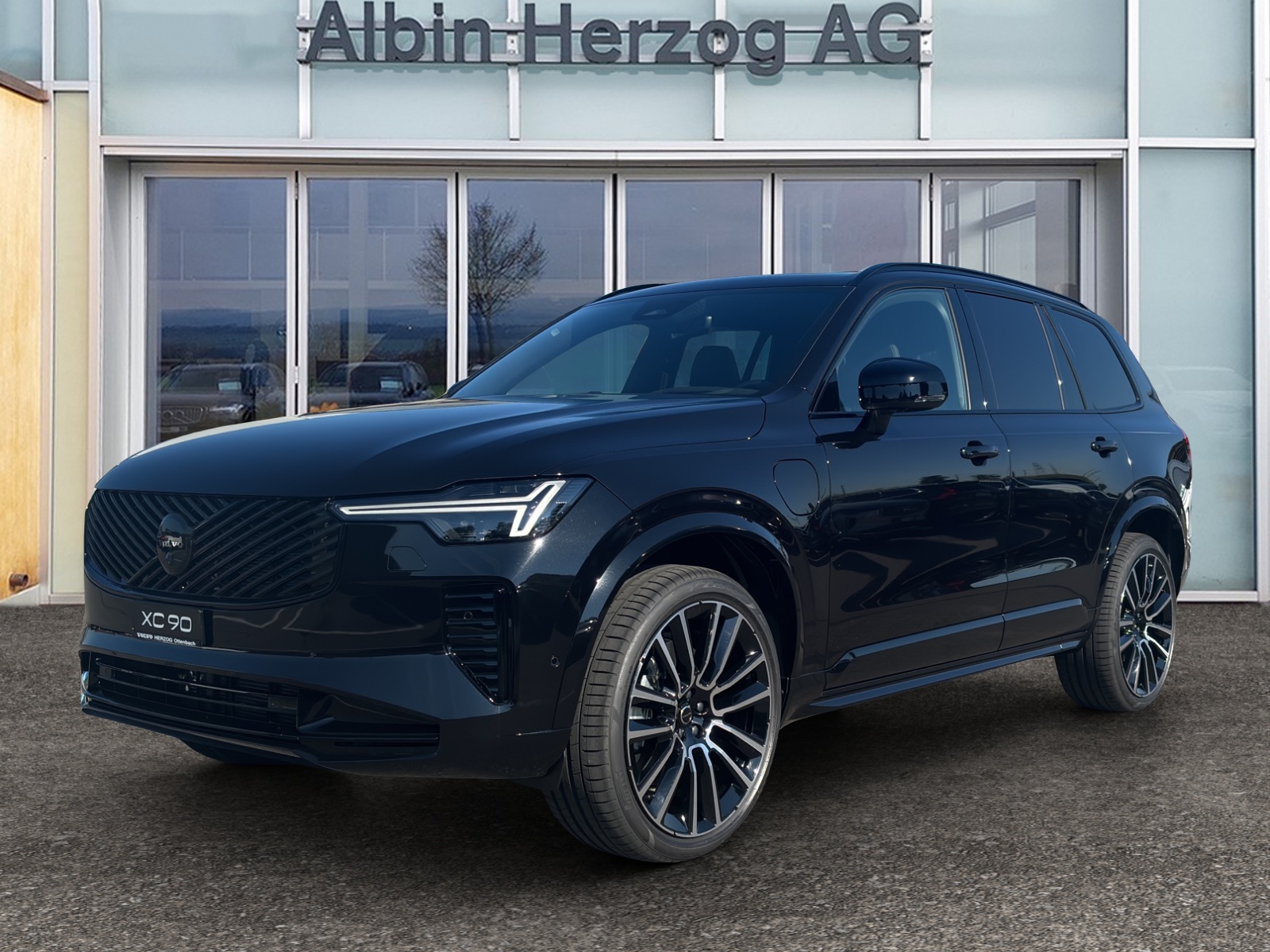 VOLVO XC90 2.0 T8 TE Black Edition eAWD-image-0
