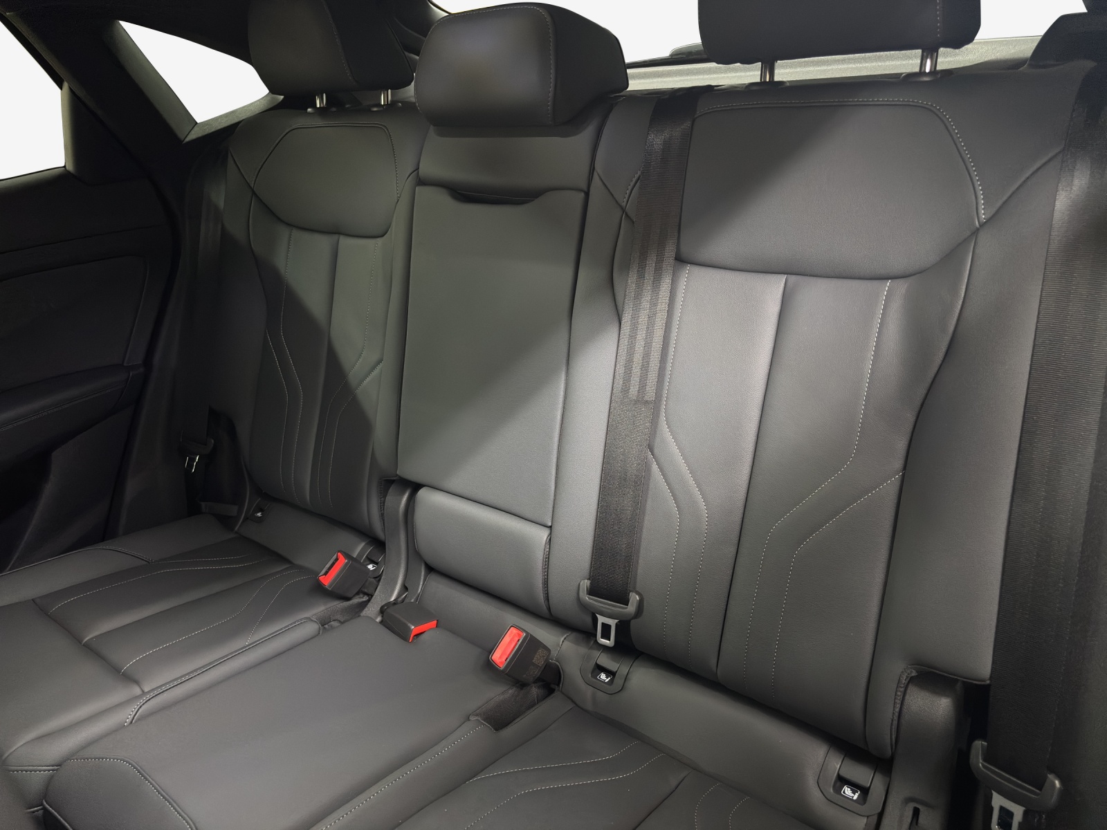 AUDI Q3 Sportback TFSI quattro 195 kW S tronic-image-11