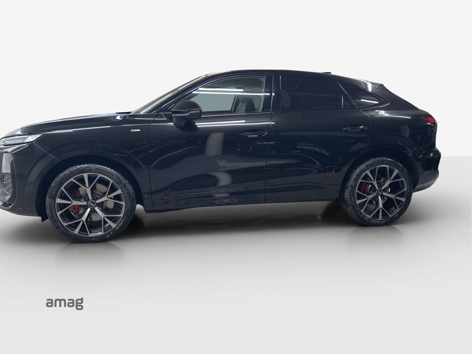 AUDI Q3 Sportback TFSI quattro 195 kW S tronic-image-1