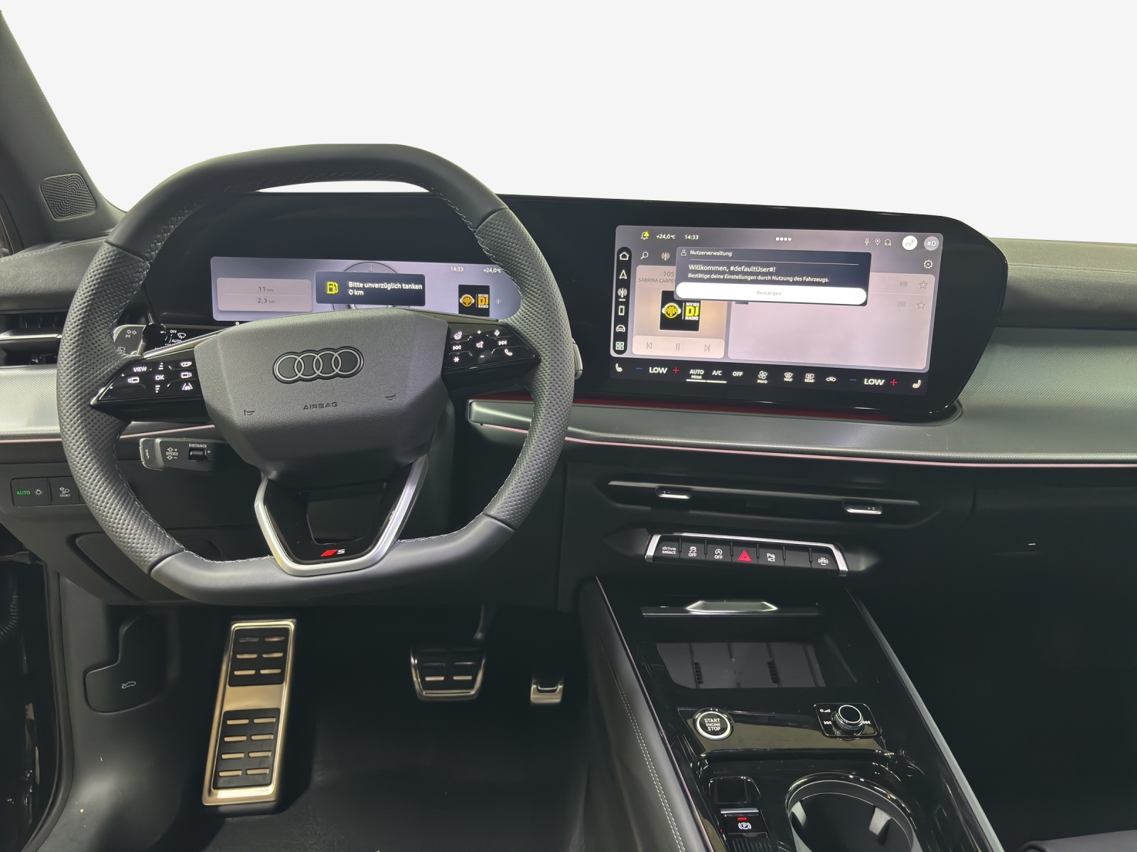 AUDI Q3 Sportback TFSI quattro 195 kW S tronic-image-8