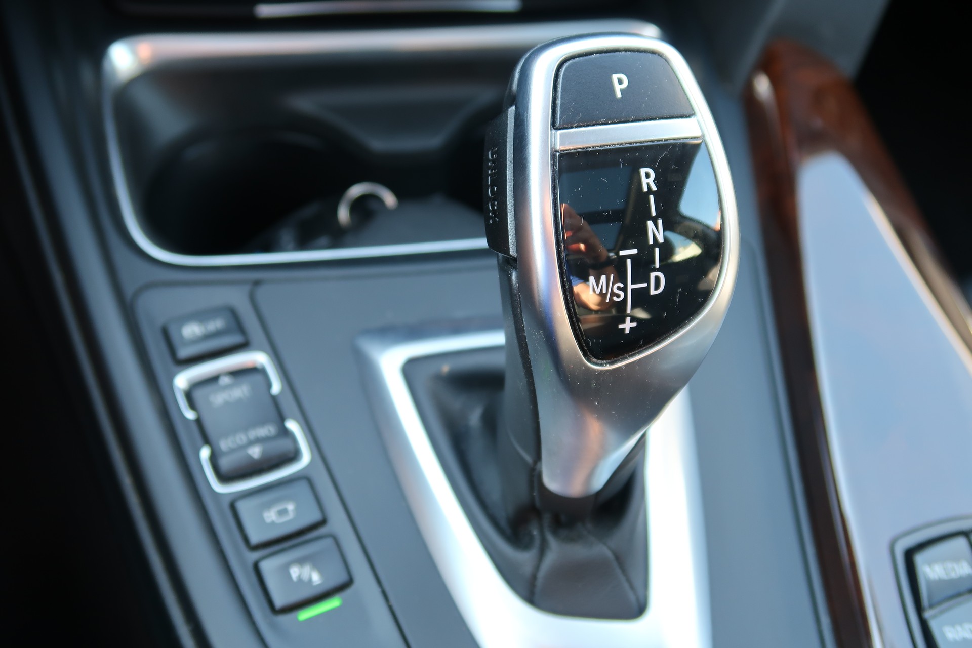 BMW 335i GT xDrive Luxury Line Steptronic-image-11