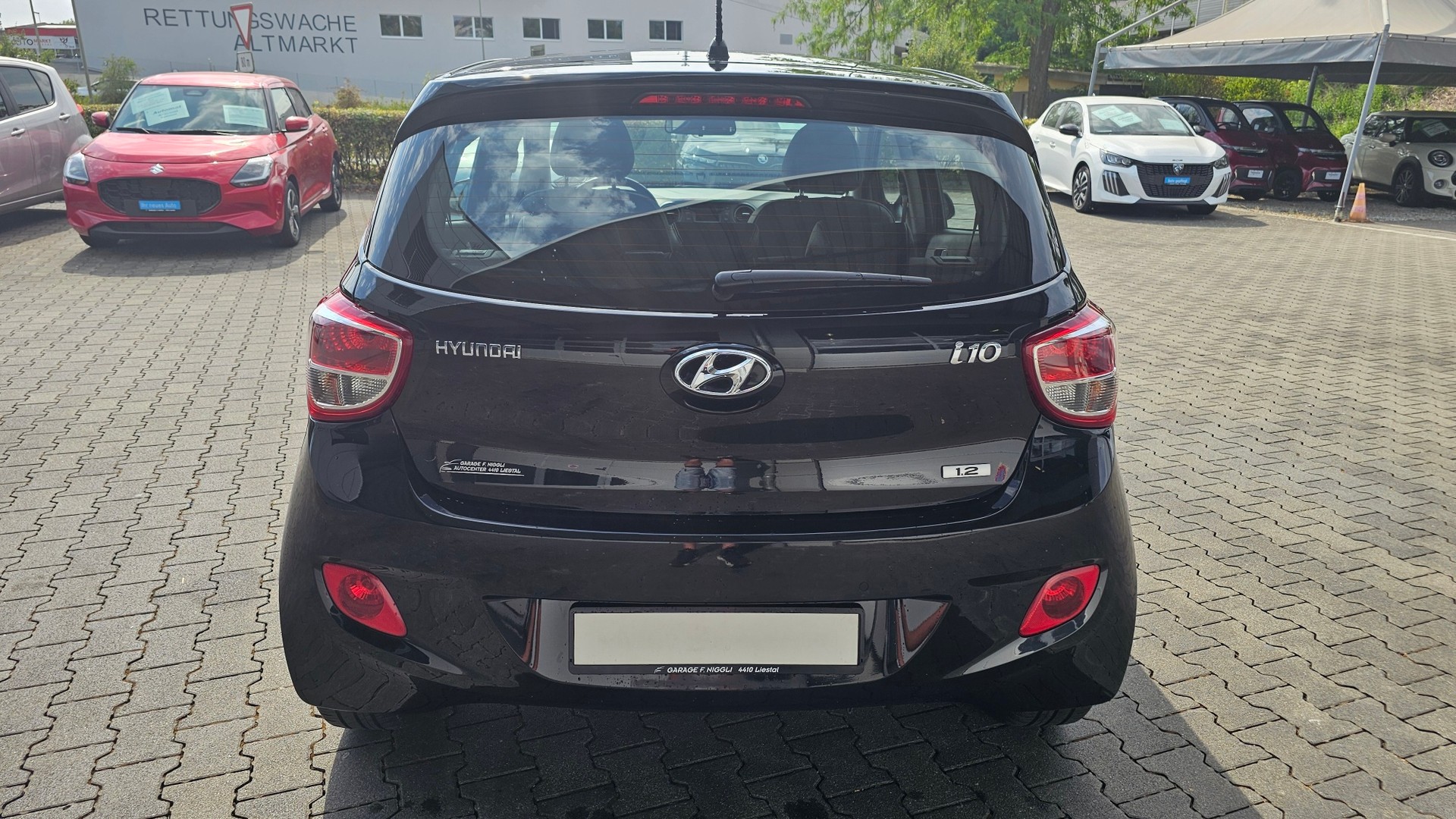 HYUNDAI i10 1.2 Vertex Automatic-image-8