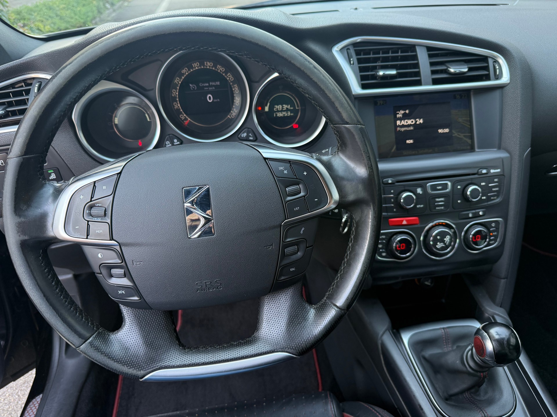 DS AUTOMOBILES DS4 1.6 THP Sport Chic *CH Fahrzeug *Lederausstattung *Sitzheizung *Klimatisierungsautomatik *Tempomat-image-10