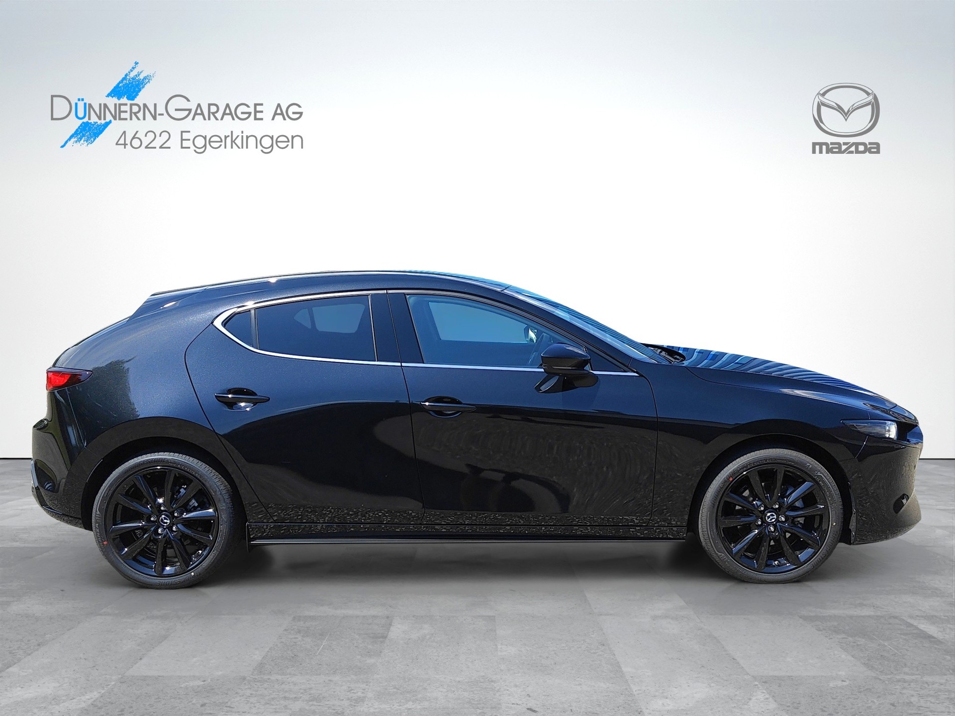 MAZDA 3 Hatchback SKYACTIV-X M Hybrid 186 Exclusive Line Automat-image-3