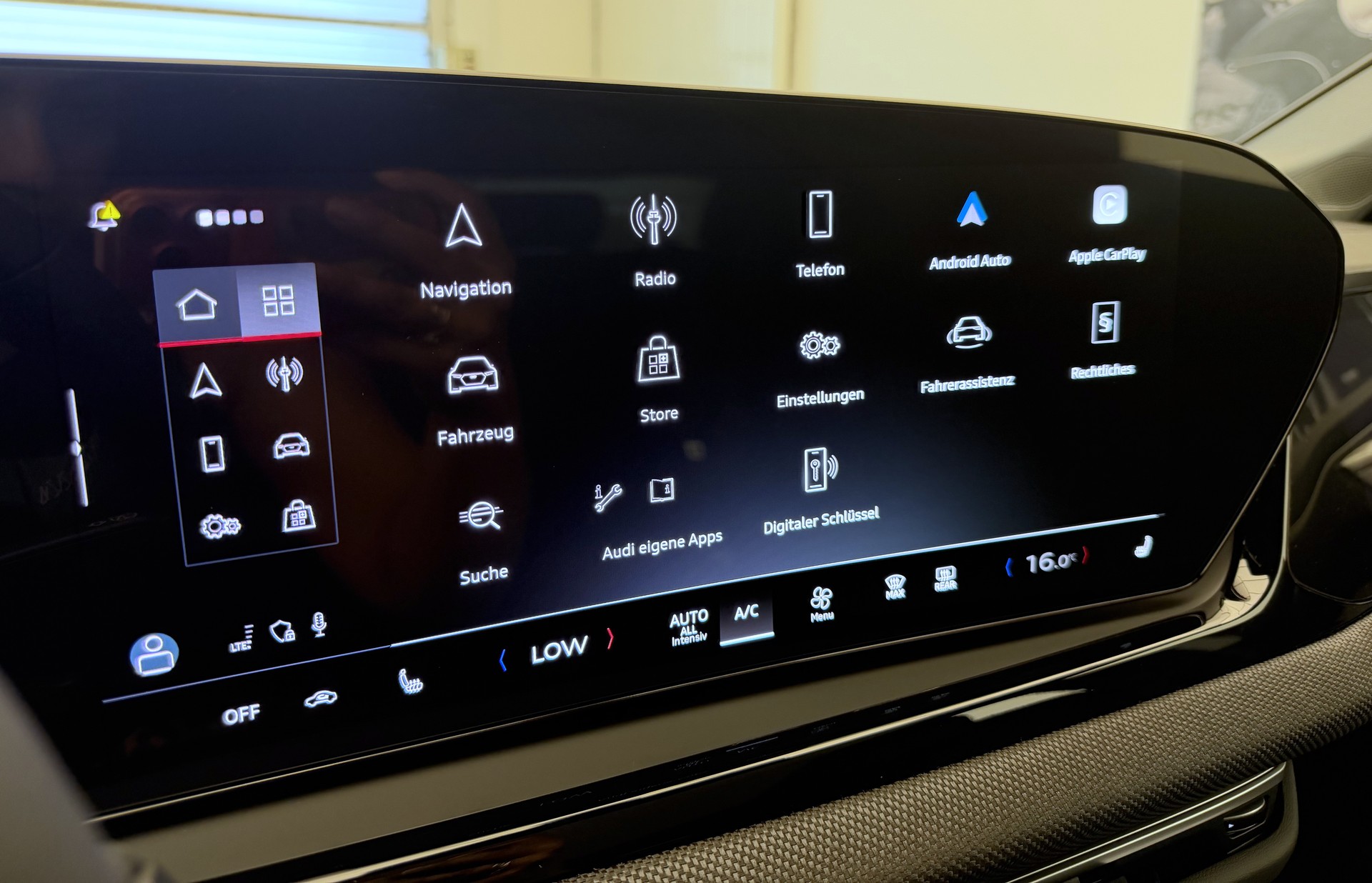 AUDI A6 Avant TDI quattro 150 kW S tronic-image-13