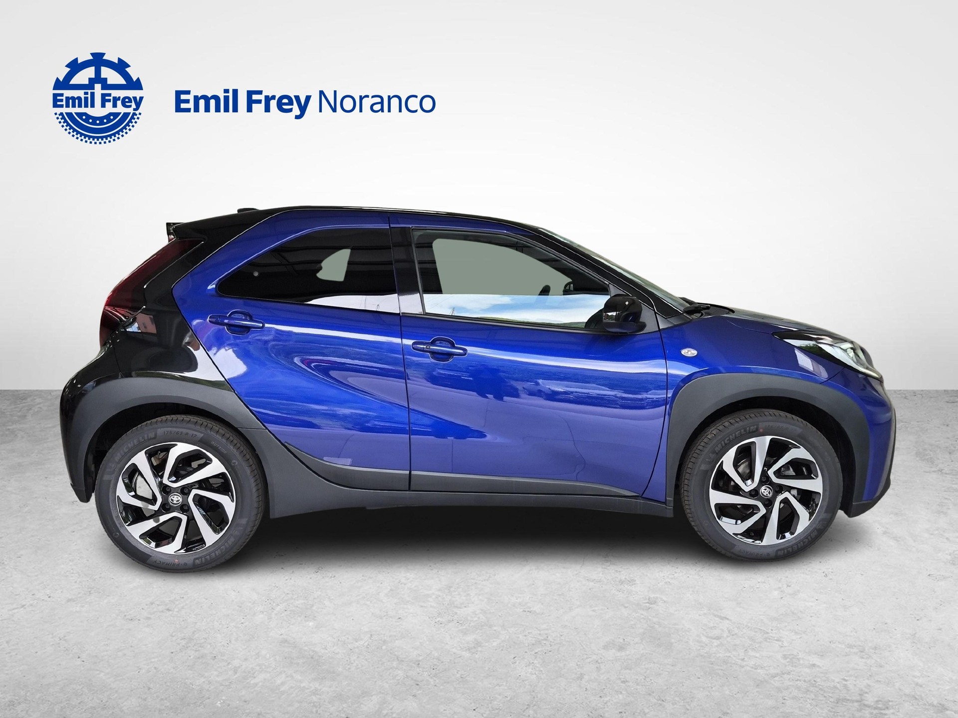 TOYOTA Aygo X 1.0 VVT-i Trend - Ruote invernali & Servizi inclusi-image-5