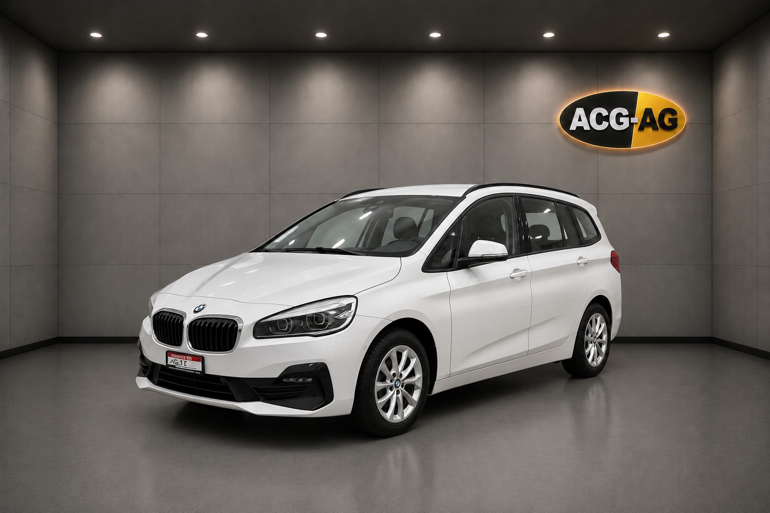 BMW 218d Gran Tourer Steptronic ** Gr-Navi ** PDC Hinten ** Klimaautomat ** Tempomat ** Frisch Ab MFK & Service **-image-2