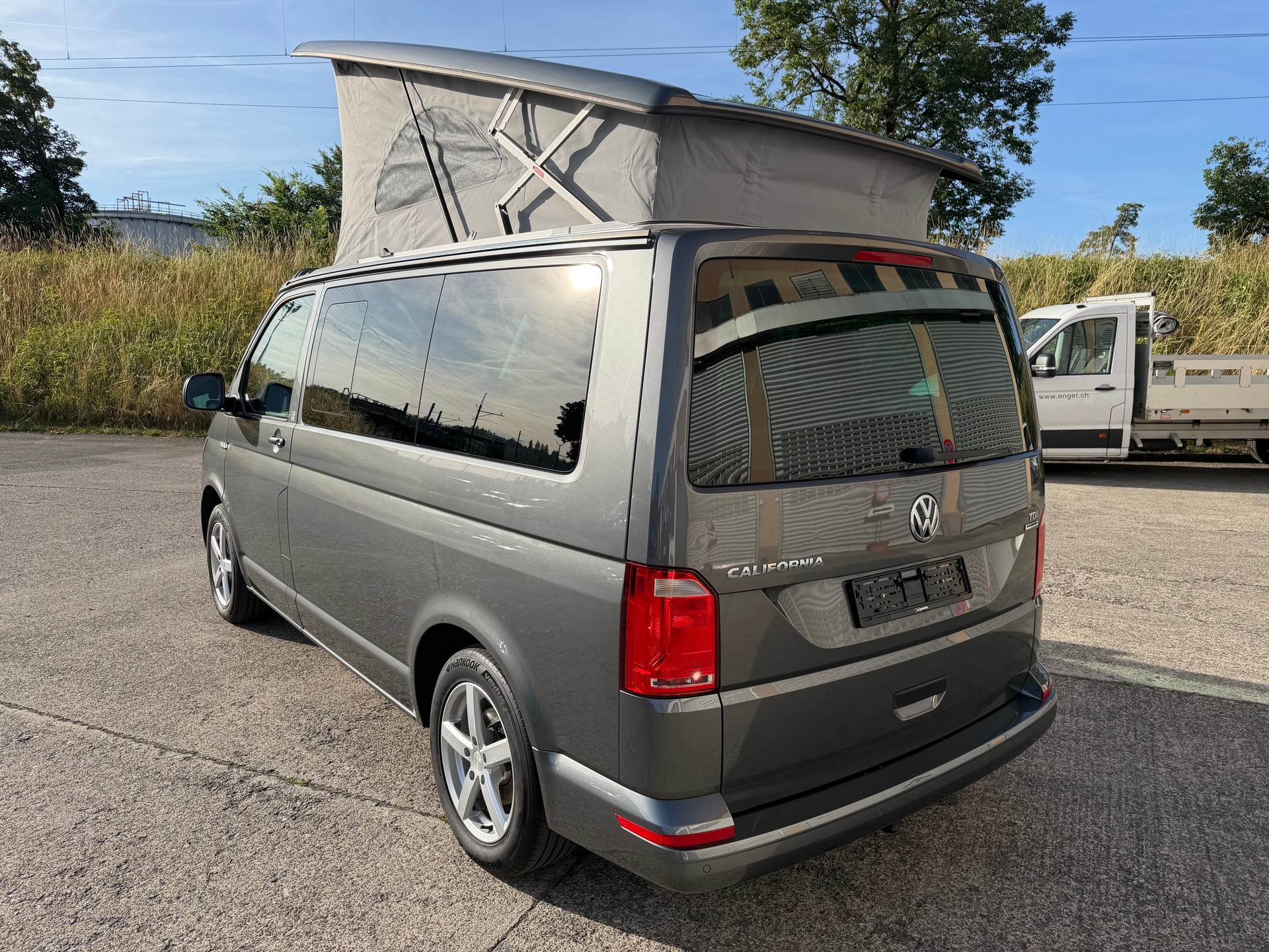 VW T6 California 2.0 TDI Beach DSG-image-9