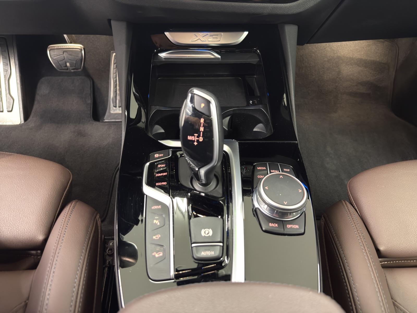 BMW X3 30e xDrive M SPORT-image-16