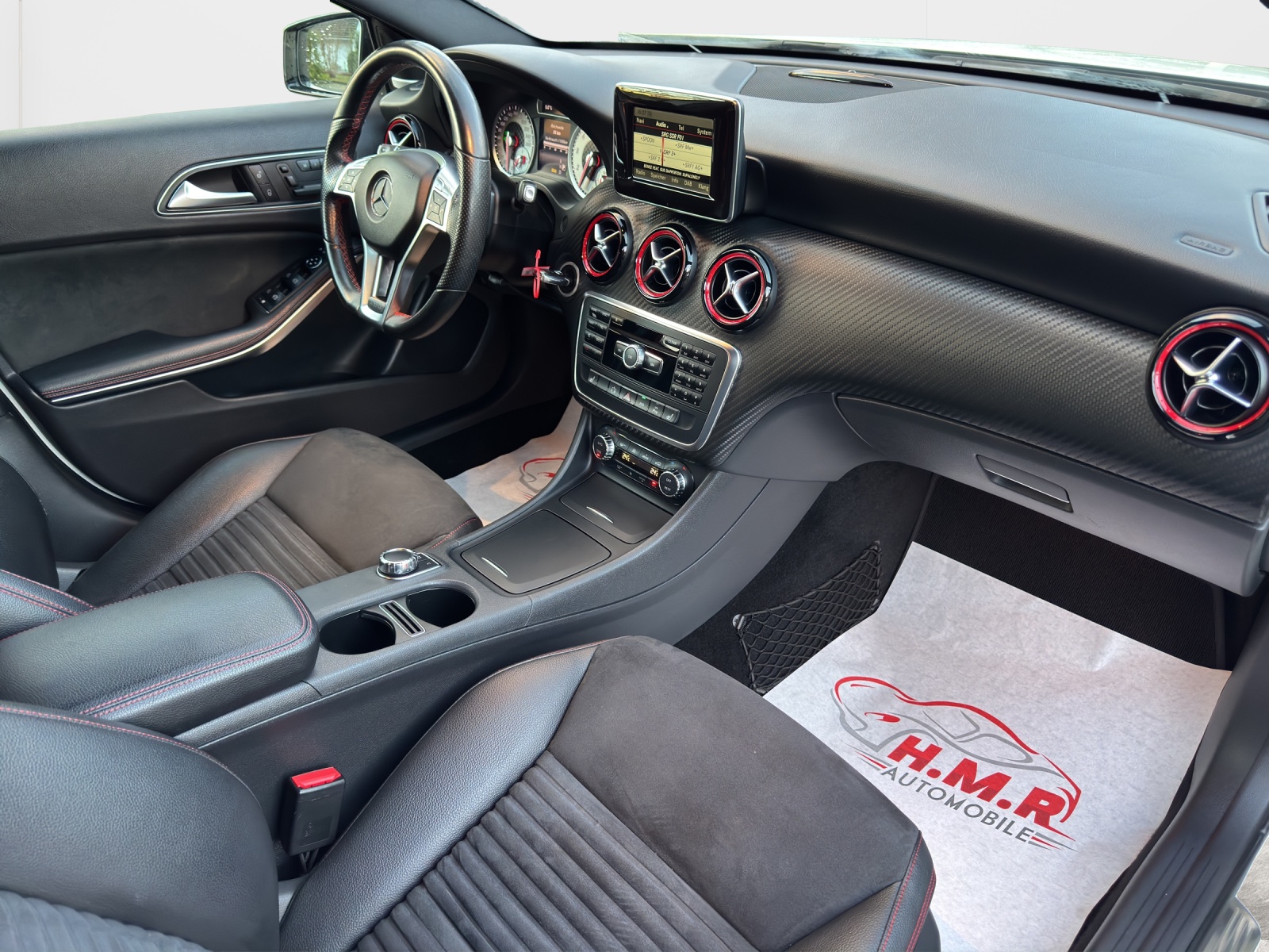 MERCEDES-BENZ A 250 Sport 7G-DCT-image-10