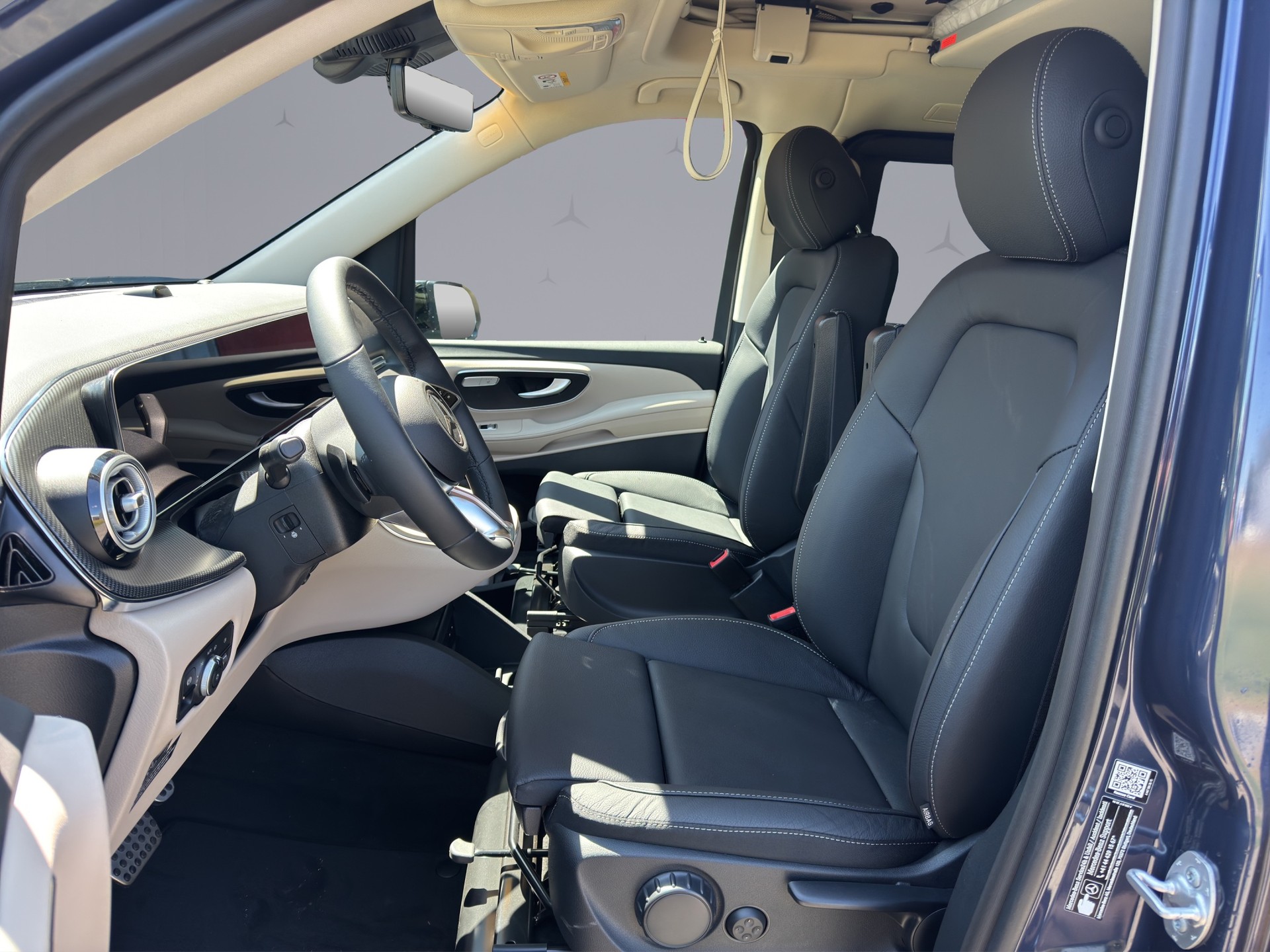 MERCEDES-BENZ Marco Polo 300 d-image-18