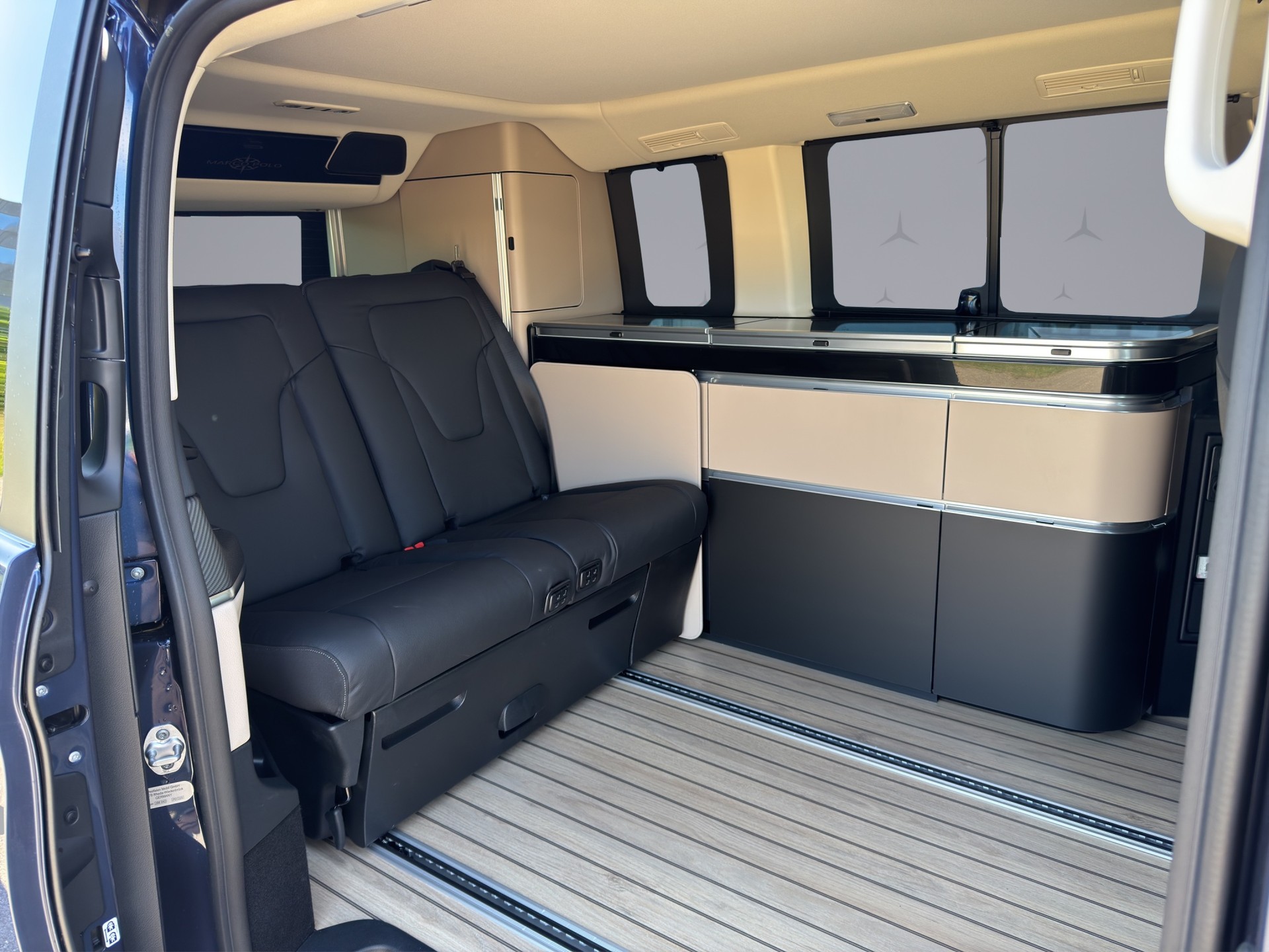 MERCEDES-BENZ Marco Polo 300 d-image-19