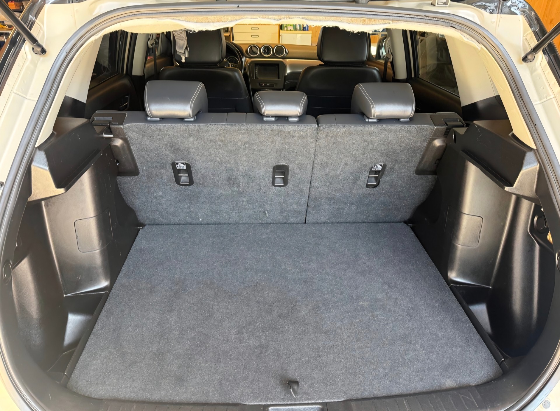 SUZUKI Vitara 1.6 TD Sergio Cellano Top-image-14
