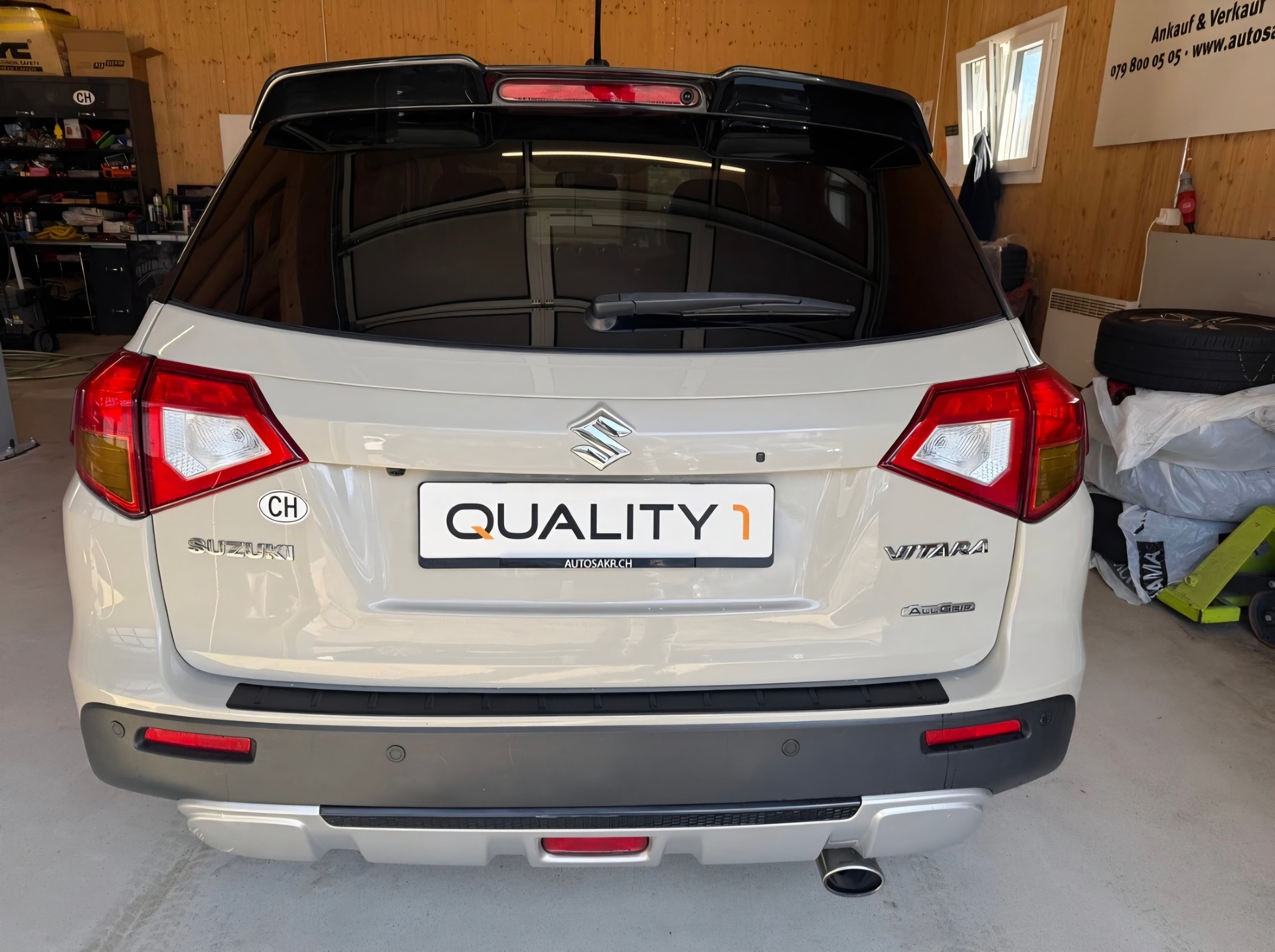 SUZUKI Vitara 1.6 TD Sergio Cellano Top-image-4