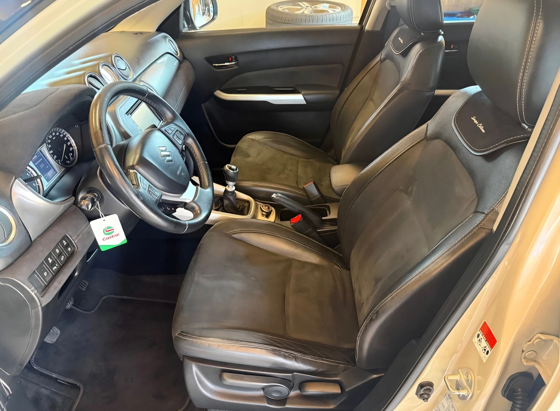 SUZUKI Vitara 1.6 TD Sergio Cellano Top-image-6