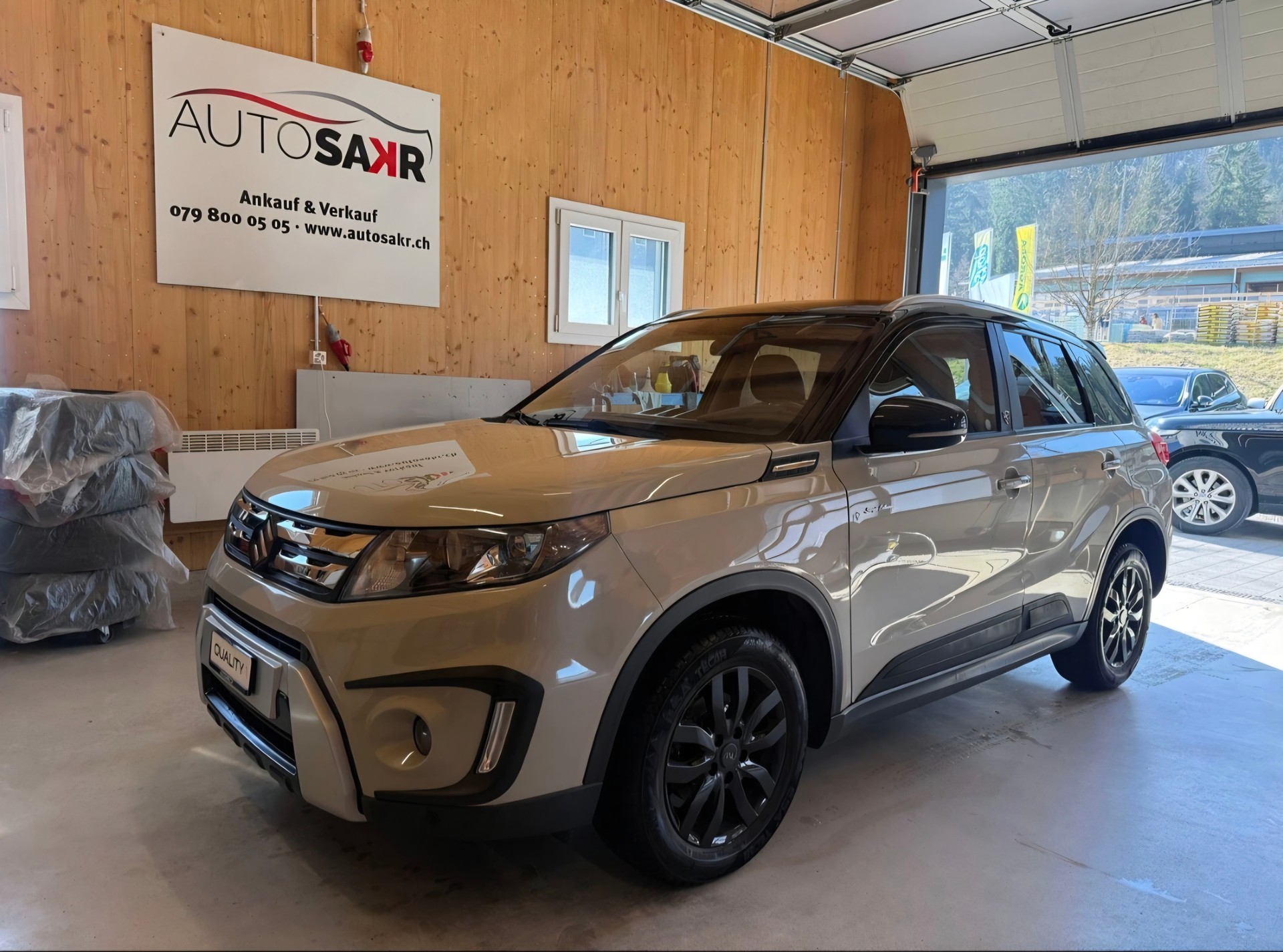SUZUKI Vitara 1.6 TD Sergio Cellano Top