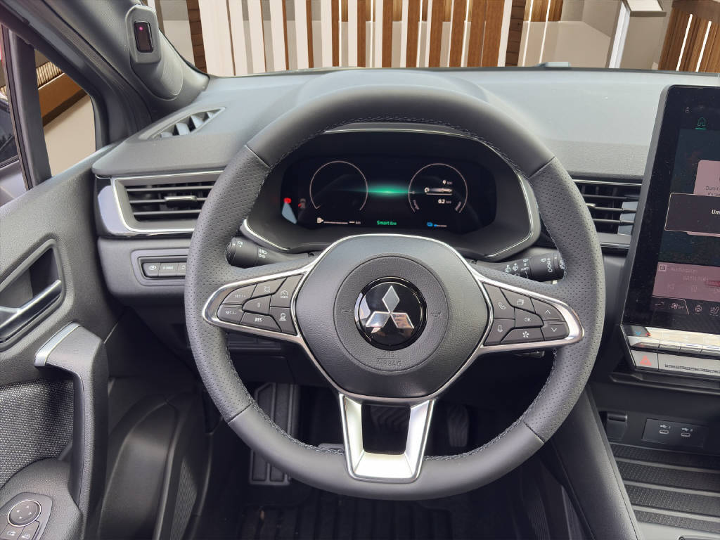 MITSUBISHI Grandis 1.8 HEV Intense-image-10