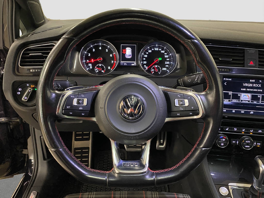 VW Golf VII 2.0 TSI GTI DSG-image-7