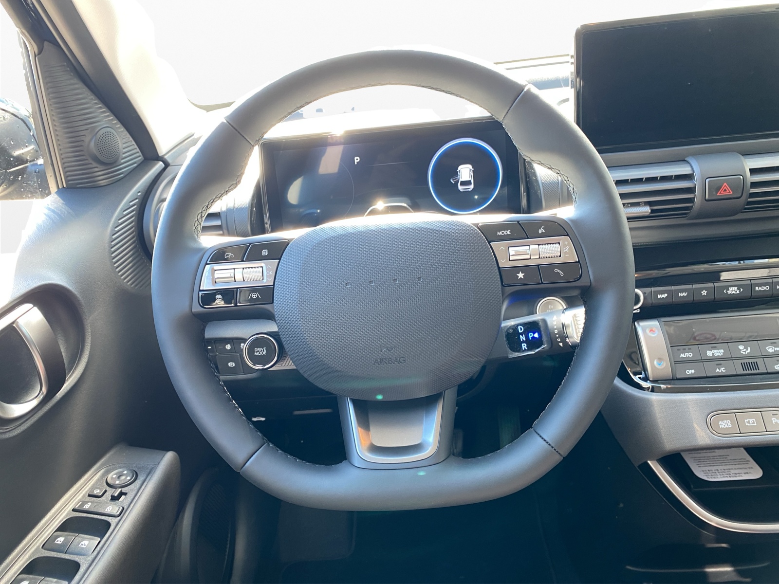 HYUNDAI Inster Electric Amplia-image-12