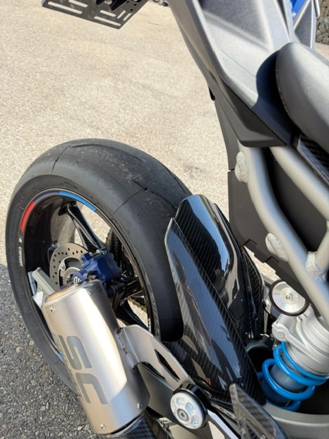 BMW M 1000 R-image-7
