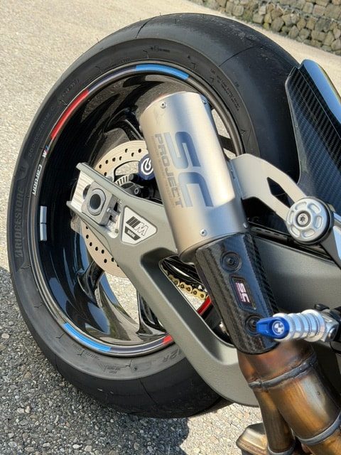 BMW M 1000 R-image-9
