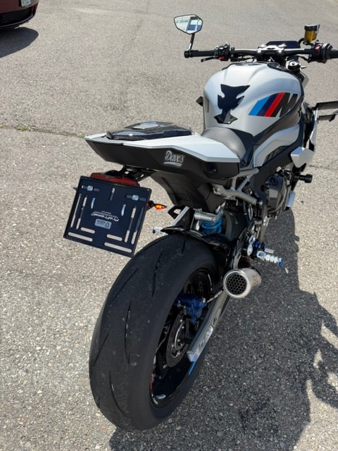 BMW M 1000 R-image-6