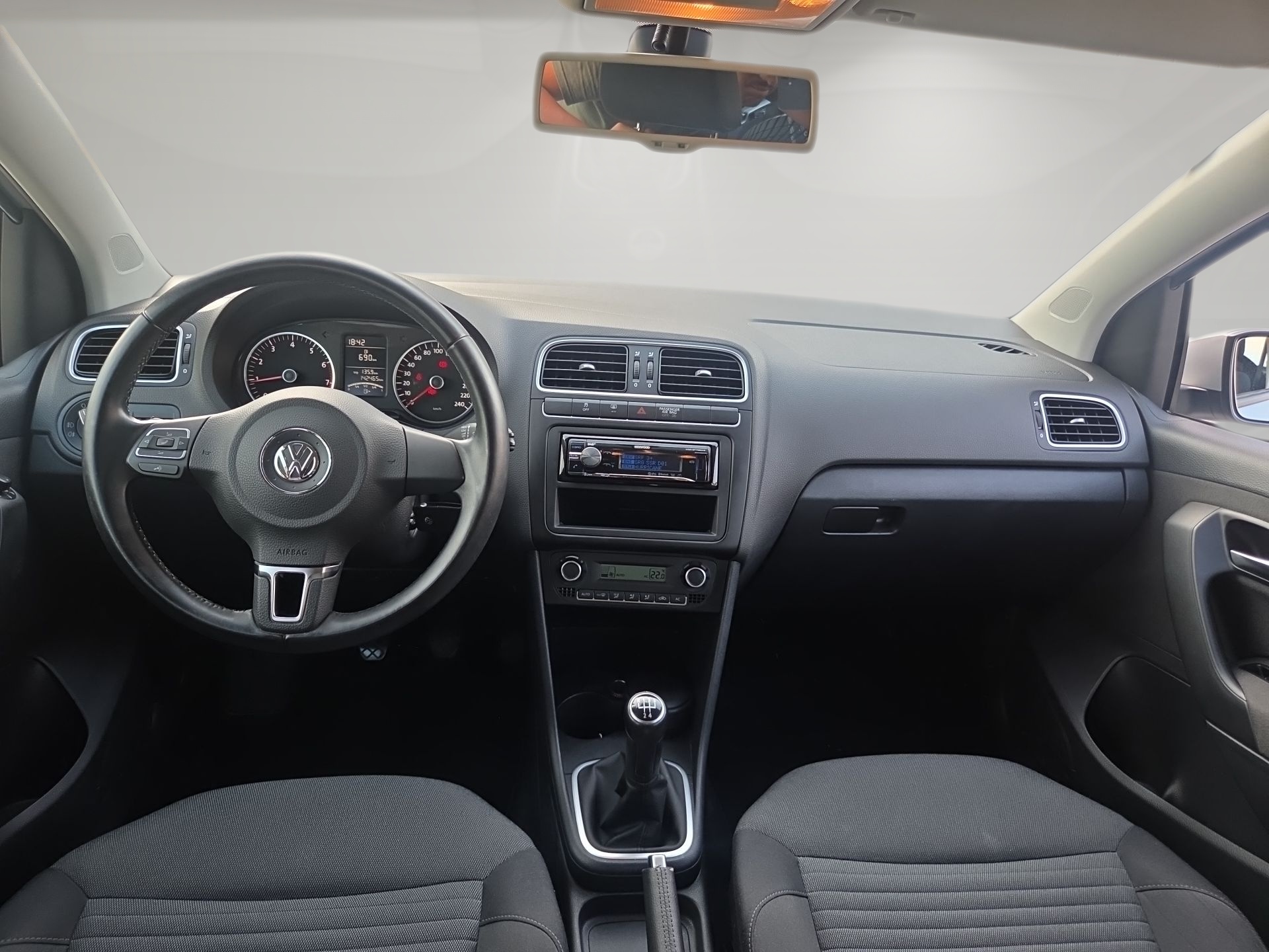VW Polo 1.2 12V Comfortline-image-5