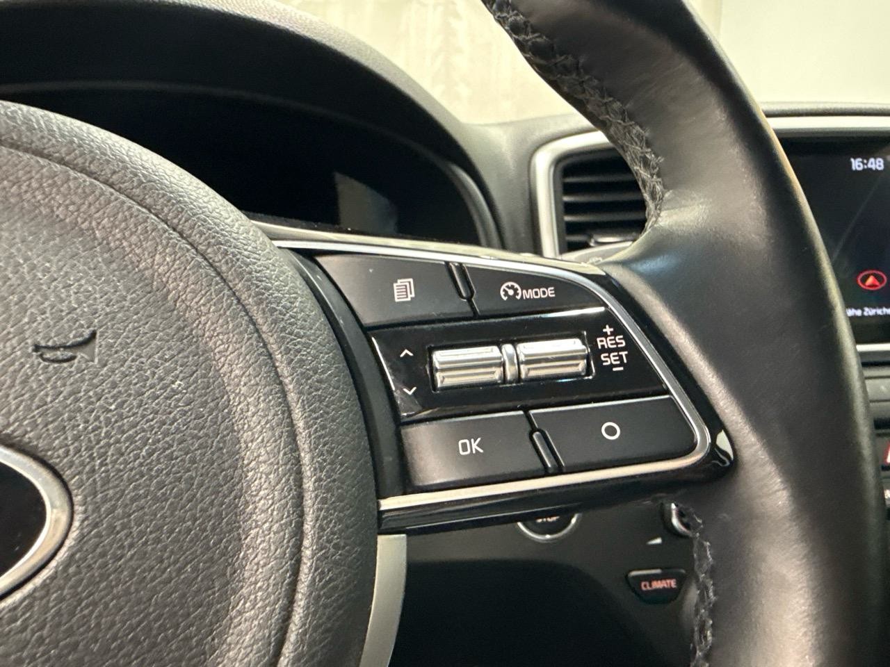 KIA Sportage 1.6CRDi Mild Hybrid Black Edition 4WD DCT-image-9