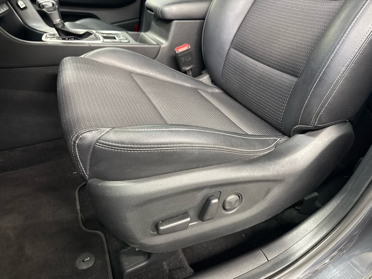 KIA Sportage 1.6CRDi Mild Hybrid Black Edition 4WD DCT-image-4