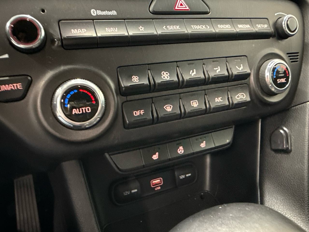 KIA Sportage 1.6CRDi Mild Hybrid Black Edition 4WD DCT-image-7