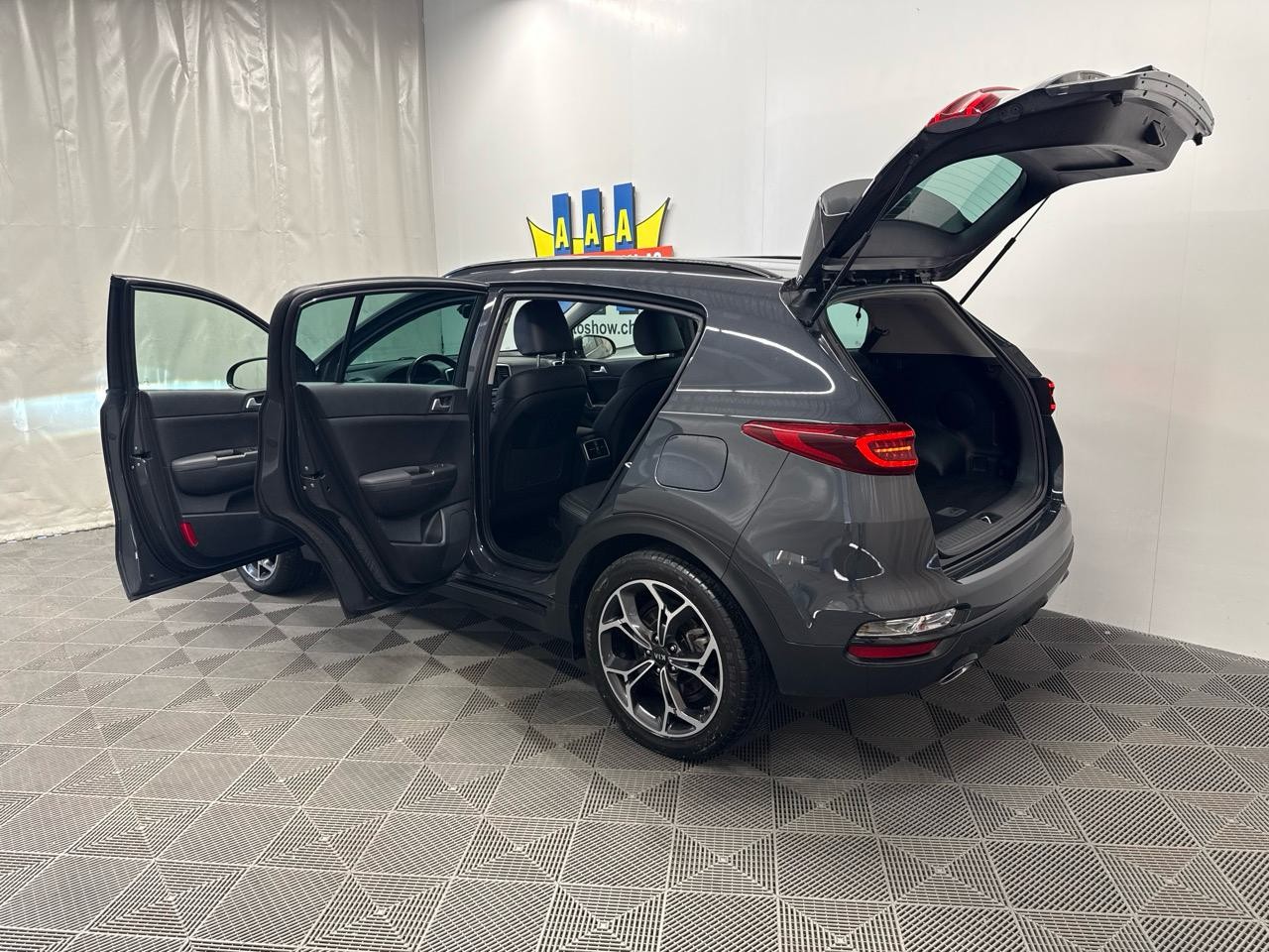 KIA Sportage 1.6CRDi Mild Hybrid Black Edition 4WD DCT-image-14