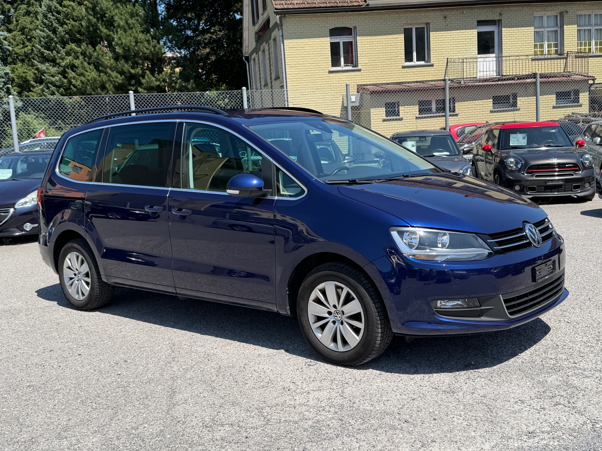 VW Sharan 1.4 TSI BlMT Comfortline DSG-image-1