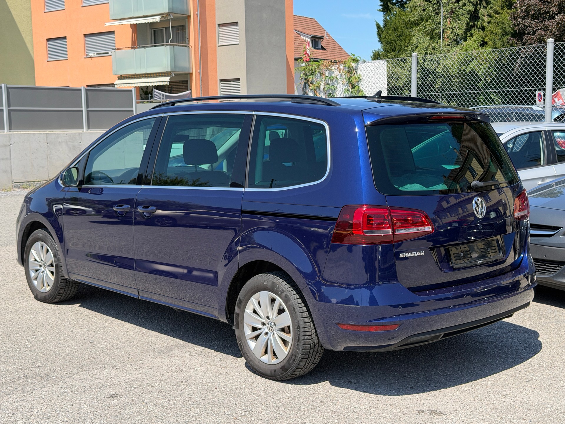 VW Sharan 1.4 TSI BlMT Comfortline DSG-image-14