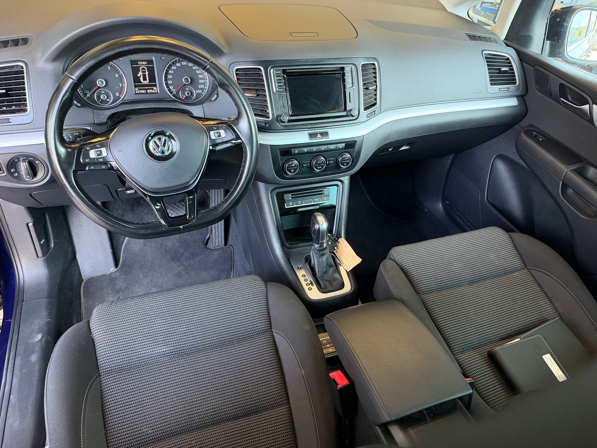 VW Sharan 1.4 TSI BlMT Comfortline DSG-image-7