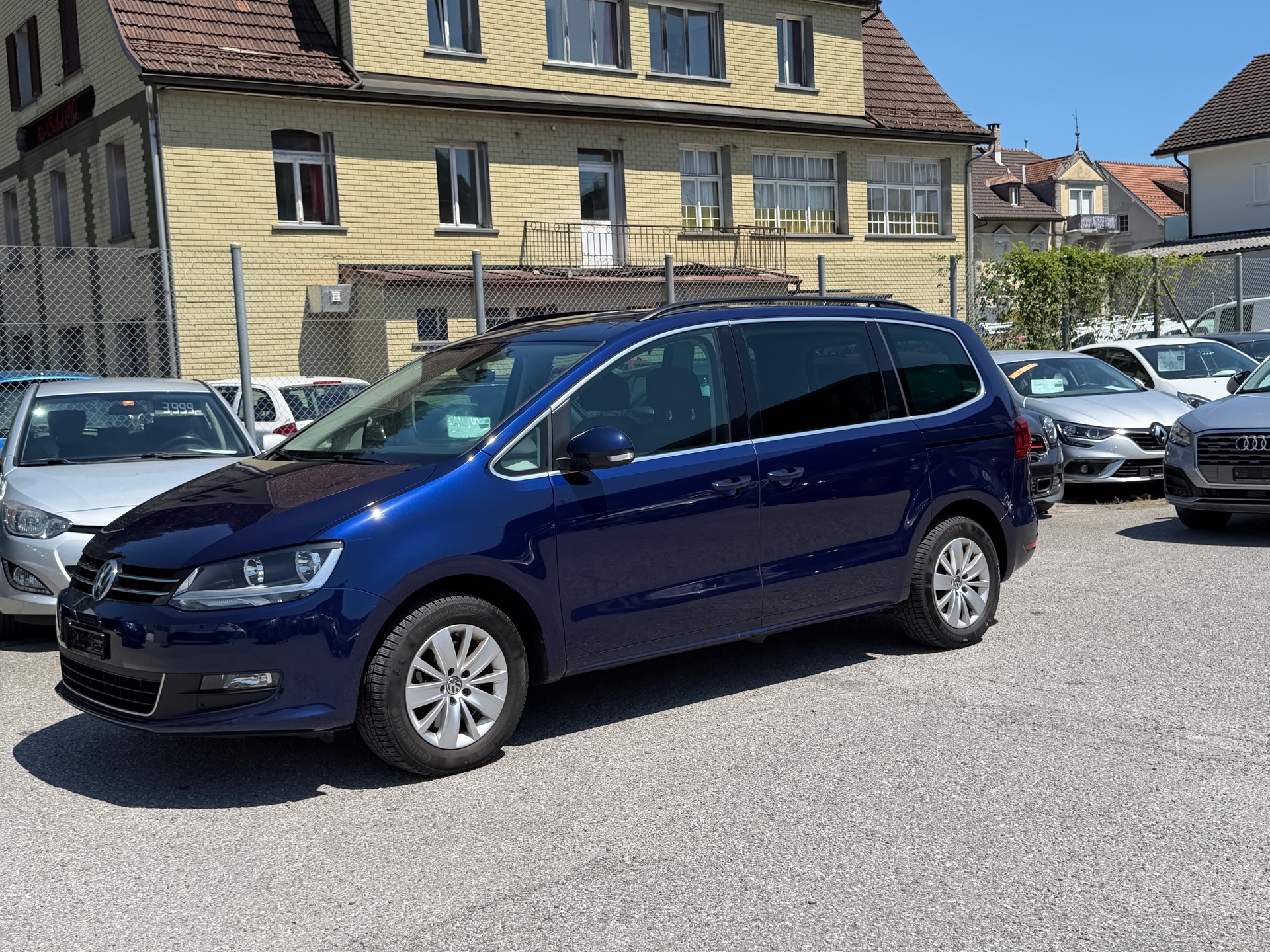 VW Sharan 1.4 TSI BlMT Comfortline DSG-image-2