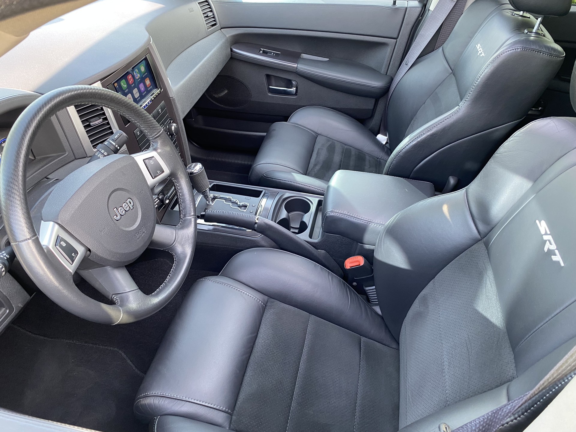 JEEP SRT8-image-7