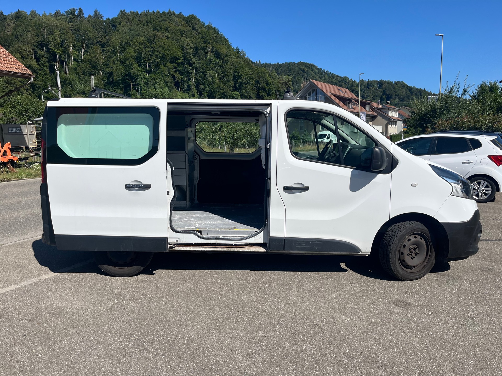 RENAULT Trafic 1.6 ENERGY TwinT. dCi120 2.9t Busin. L1H1-image-3