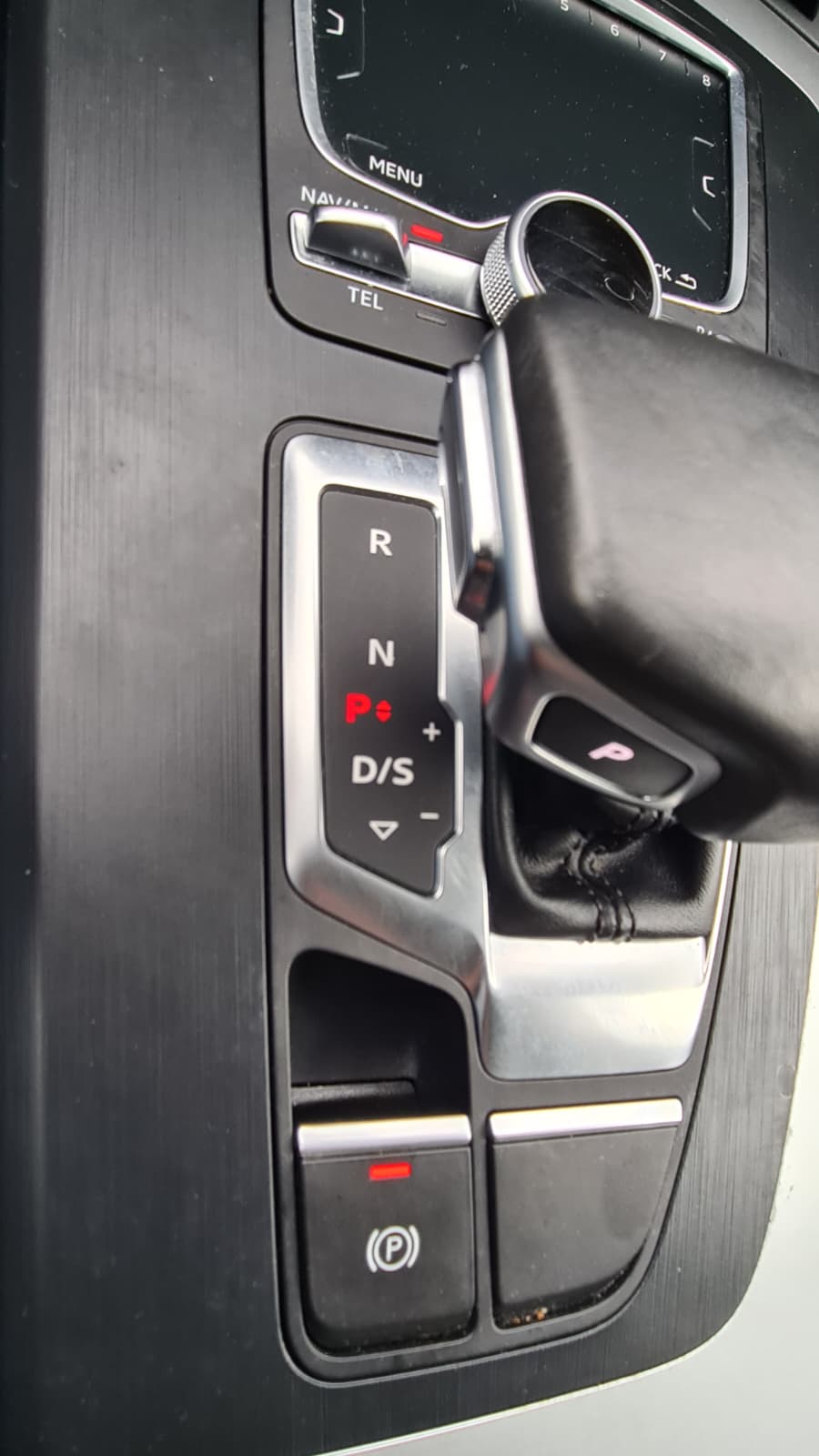AUDI Q5 2.0 TDI quattro S-tronic ** Voll-Leder Ausstattung ** PDC ** Frisch ab MFK & Service **-image-11