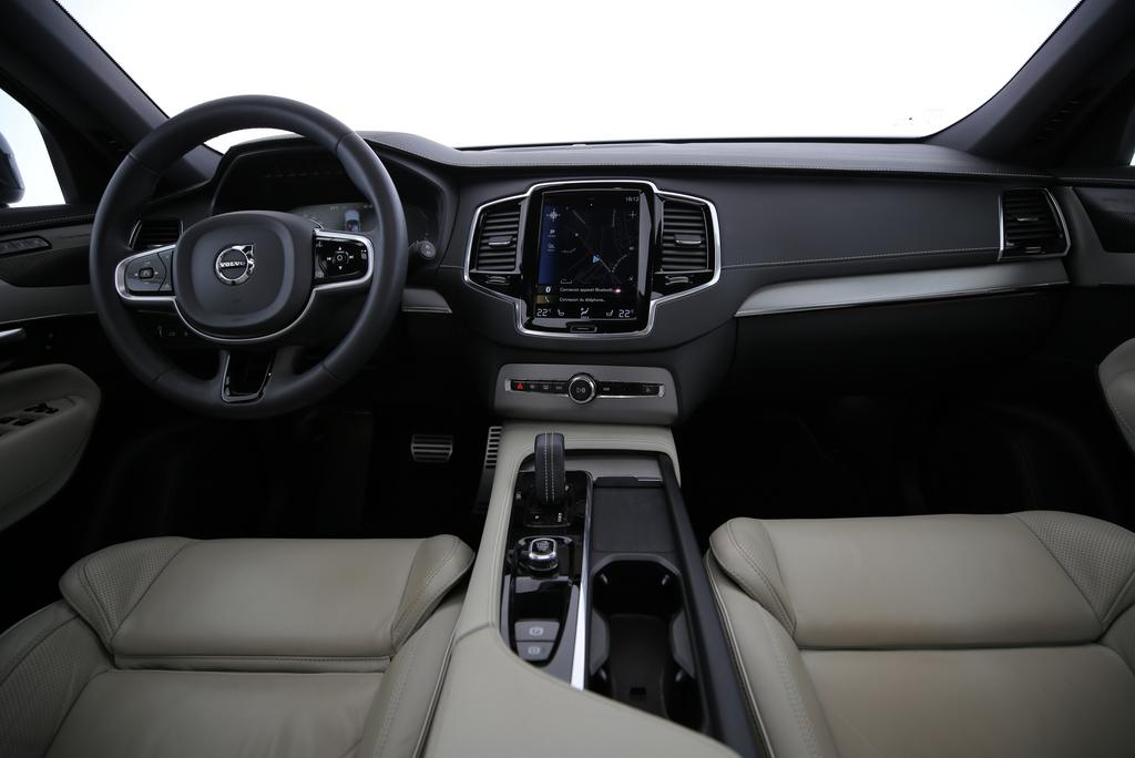 VOLVO XC90 2.0 T8 TE R-Design 7P. eAWD-image-6