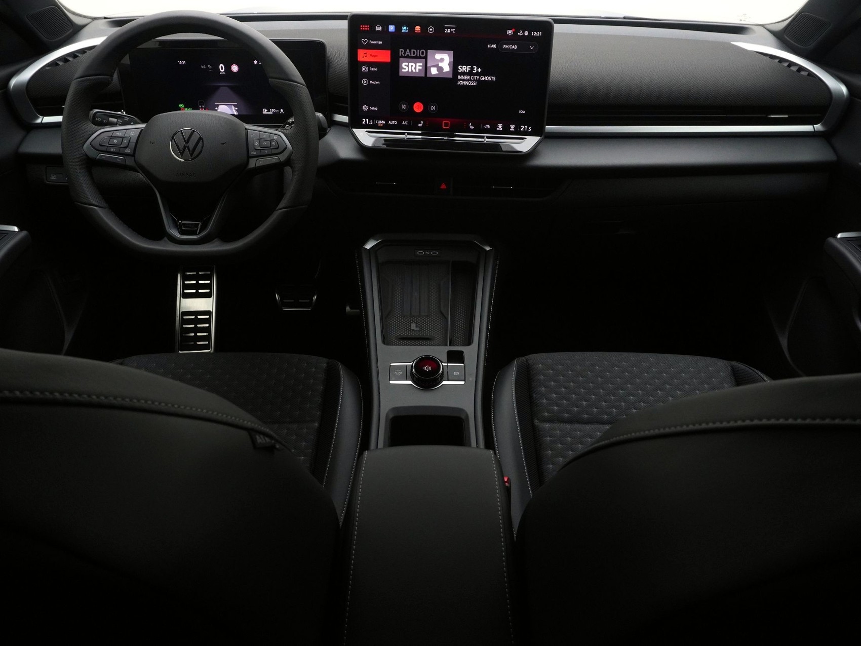 VW T-Roc 1.5 eTSI R-Line DSG-image-11