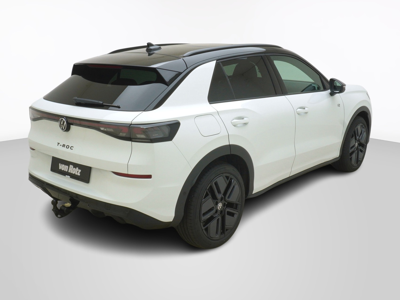 VW T-Roc 1.5 eTSI R-Line DSG-image-4