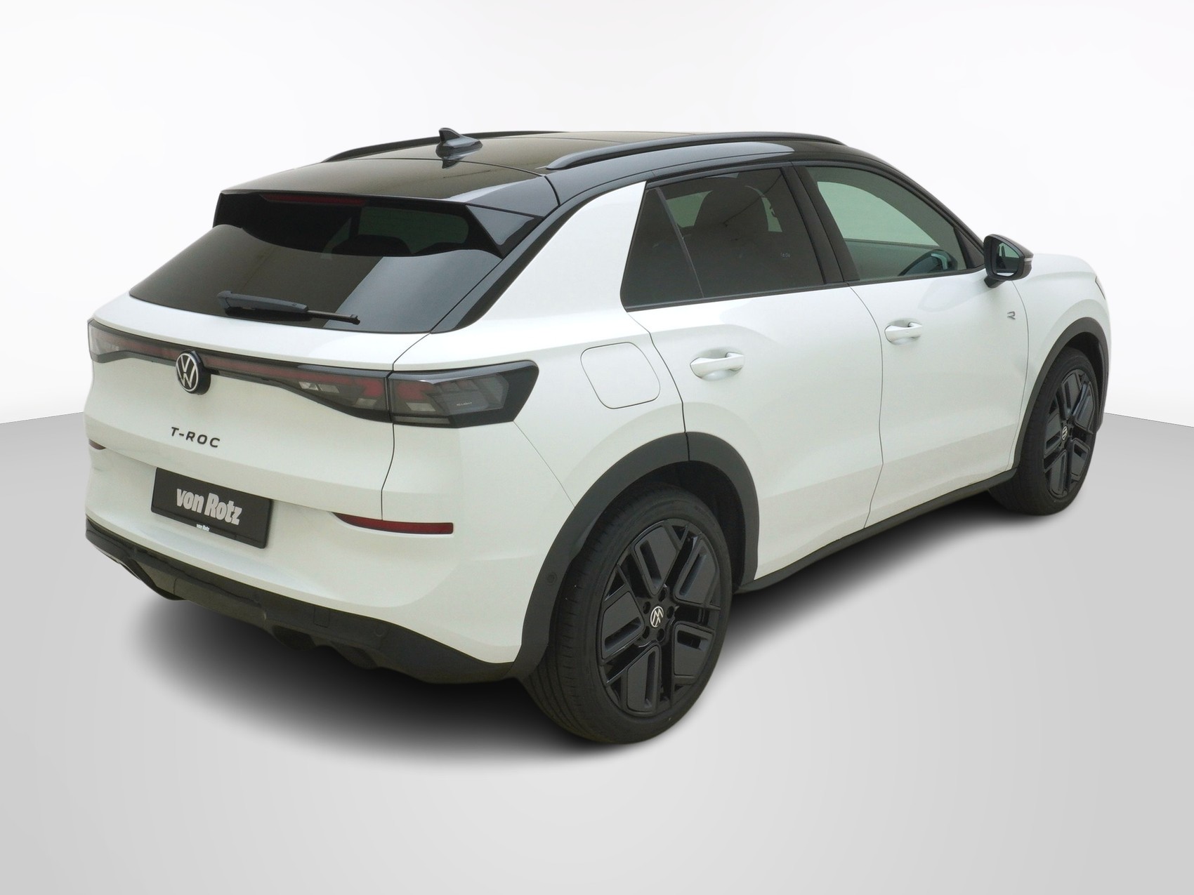 VW T-Roc 1.5 eTSI R-Line DSG-image-5