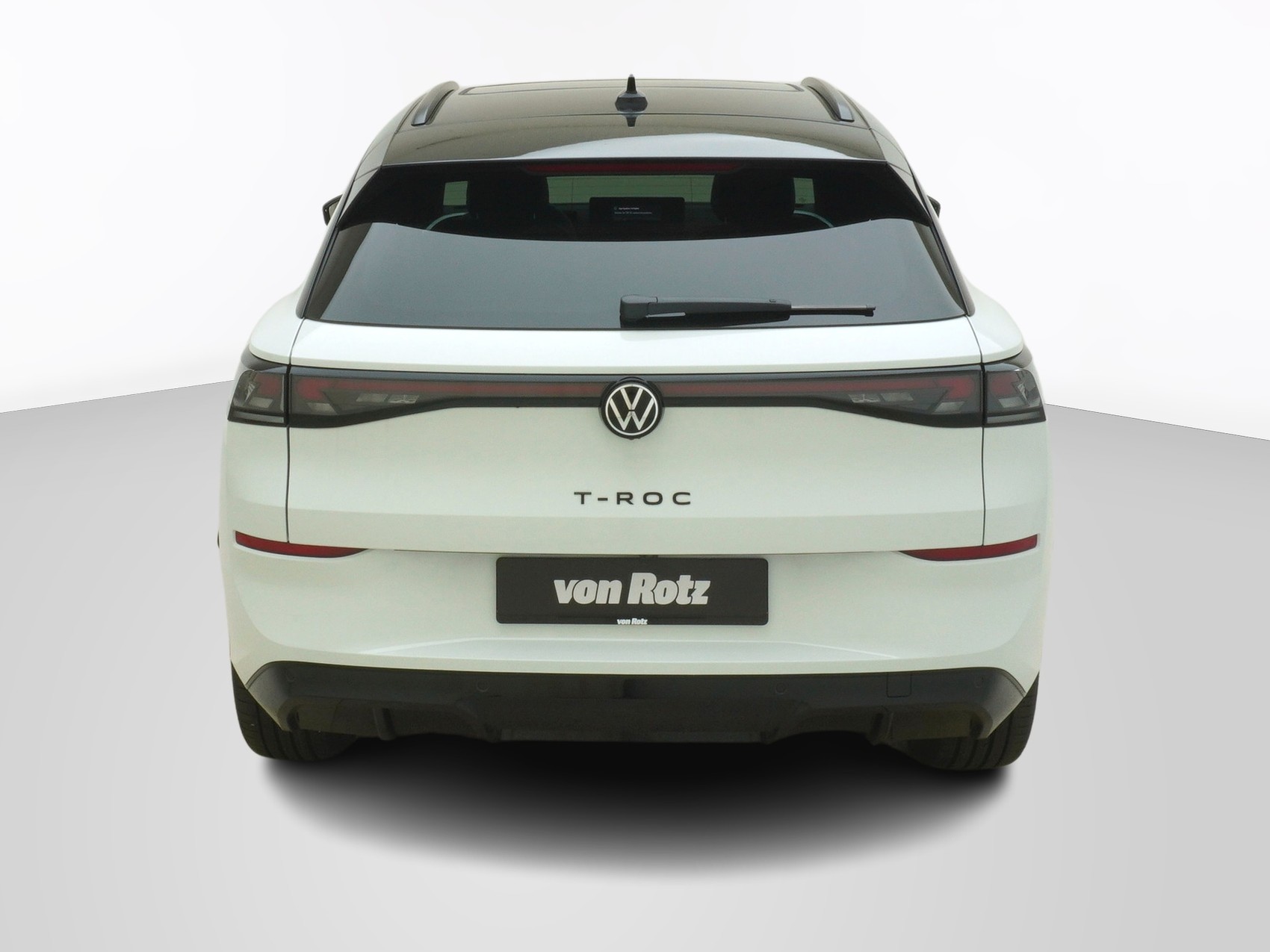 VW T-Roc 1.5 eTSI R-Line DSG-image-2