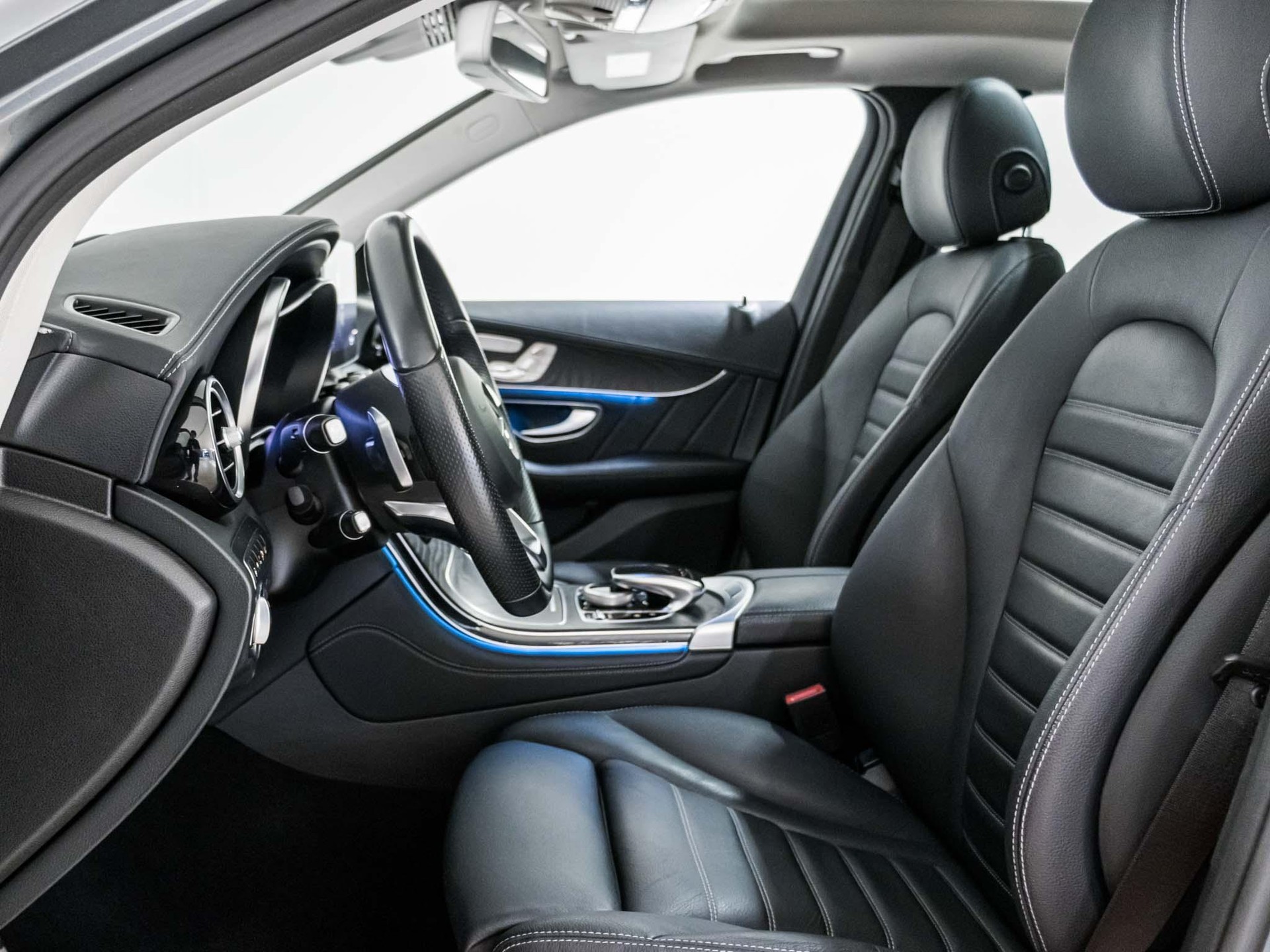 MERCEDES-BENZ GLC 350 d 4MATIC-image-6