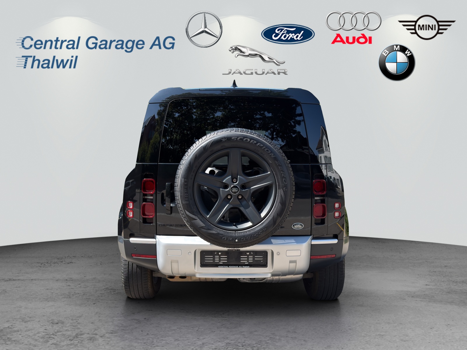 LAND ROVER Defender 110 3.0 D I6 200 SE AWD AT8-image-4