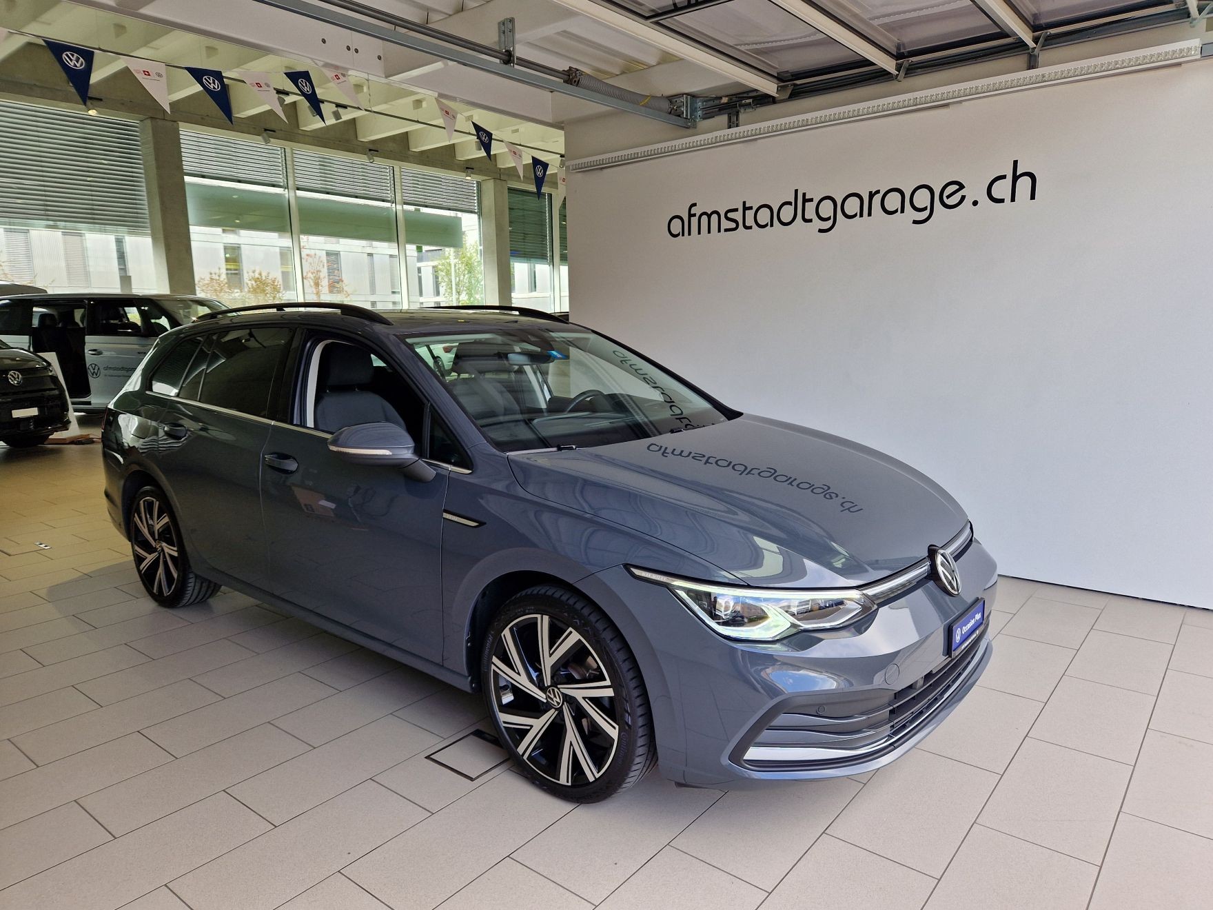 VW Golf Variant 2.0 TSI Style DSG 4Motion