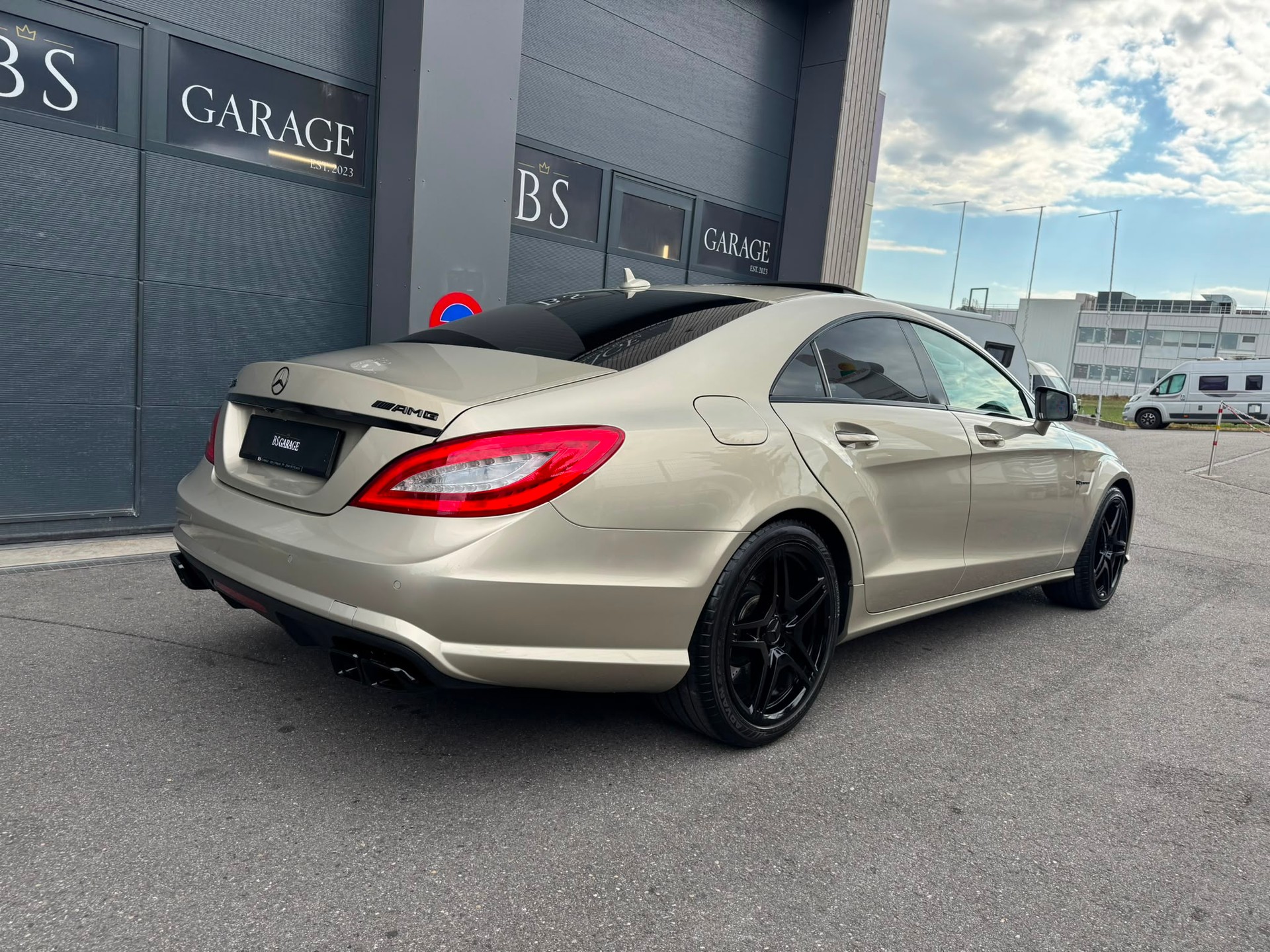 MERCEDES-BENZ MERCEDES-BENZ CLS 63 AMG Speedshift MCT-image-4